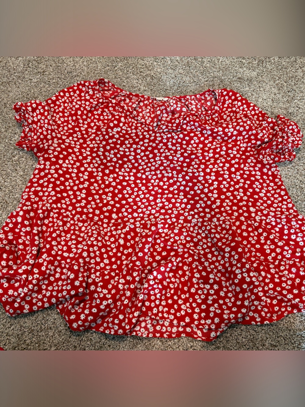 BeachLunchLounge Red Floral Puff-Sleeve Blouse